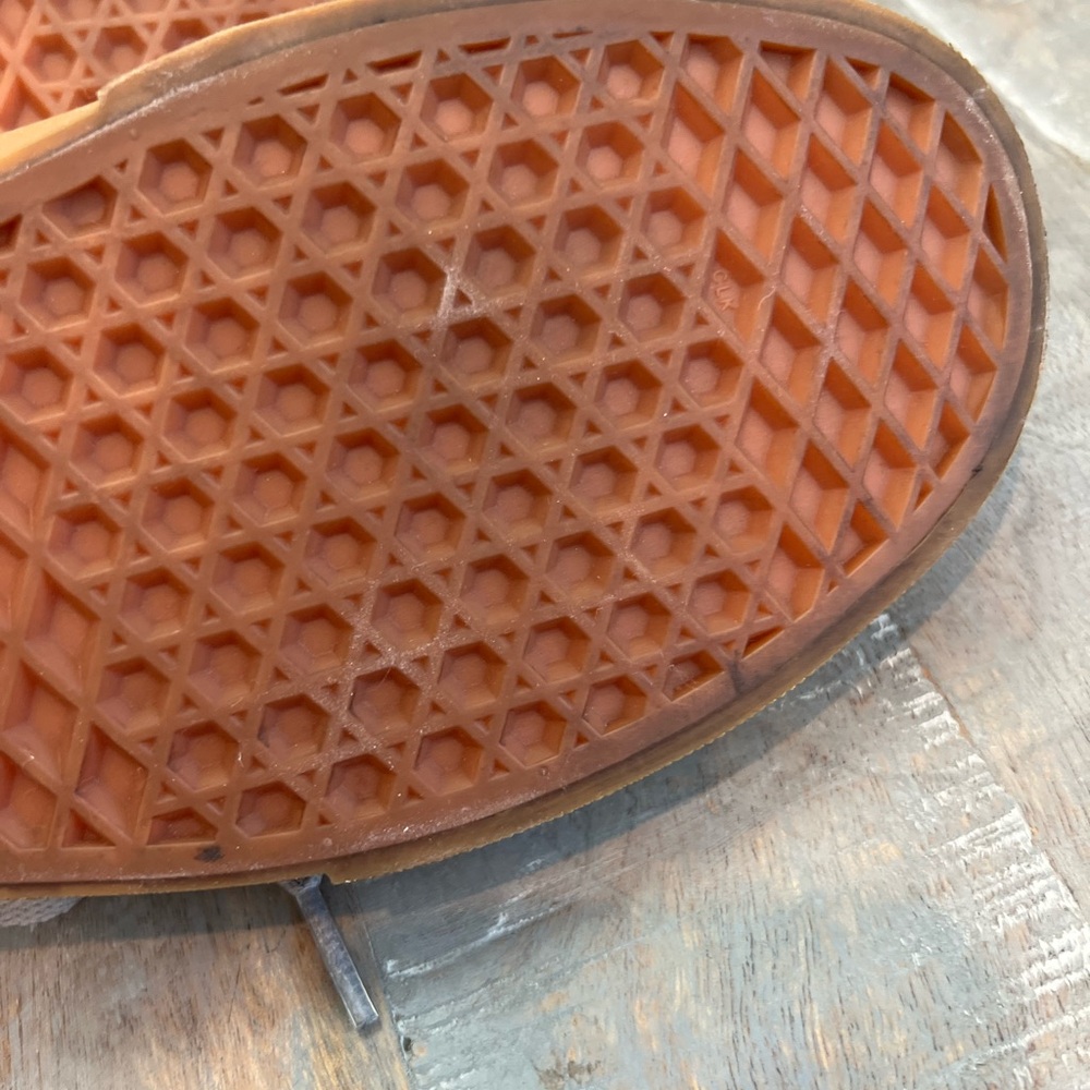 Gray and White Vans Men's Ward Suede Sneaker with gum sole. - Picture 12 of 13